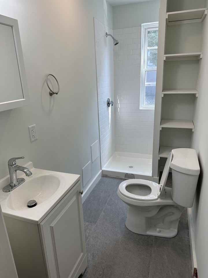 506 E Broadway #2 - Photo 6 of 13