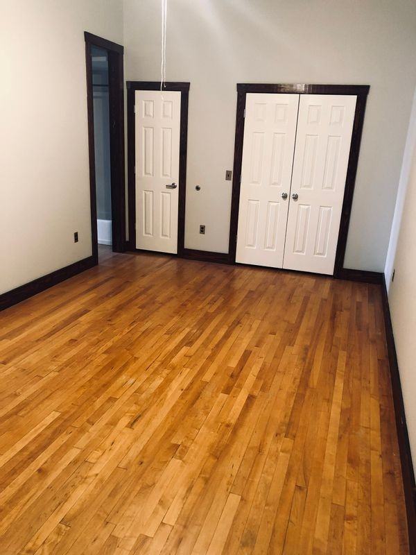 115 E Tyler St - Photo 2 of 23