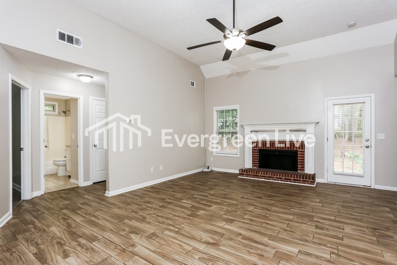 50 Magnolia Walk - Photo 4 of 16