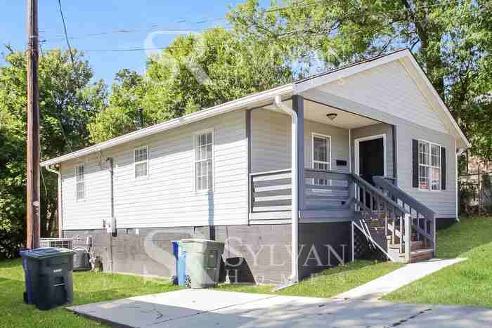2314 Senate St - Photo 2 of 15