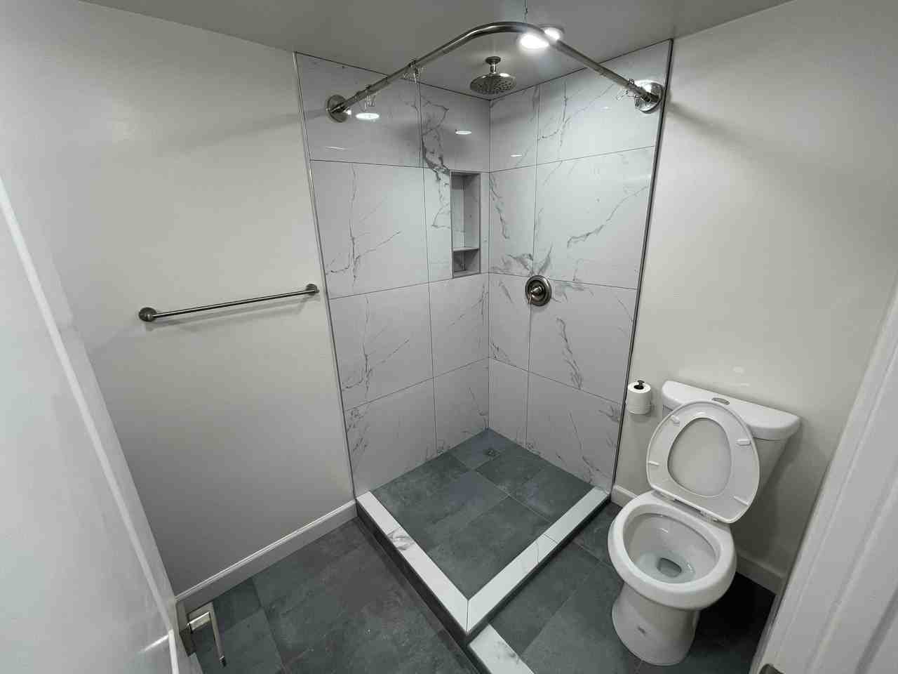 2340 Tampa Ave #L - Photo 2 of 11