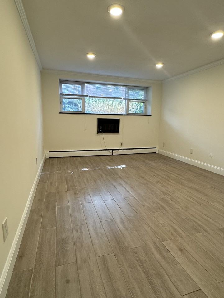 269 Harvard St #1 - Photo 2 of 10