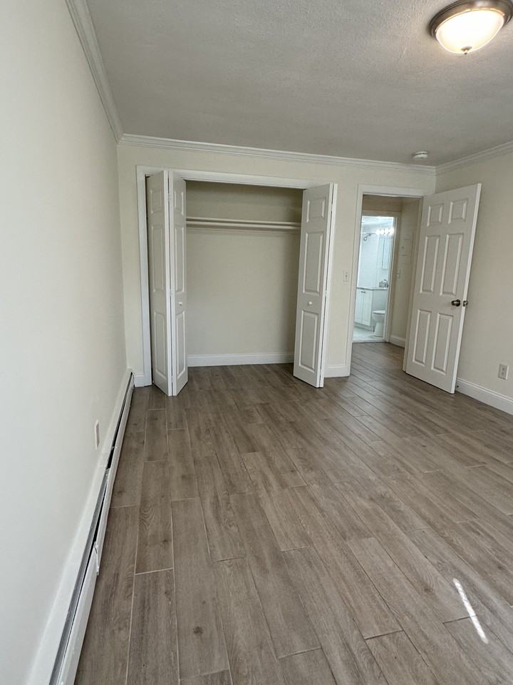 269 Harvard St #1 - Photo 5 of 10