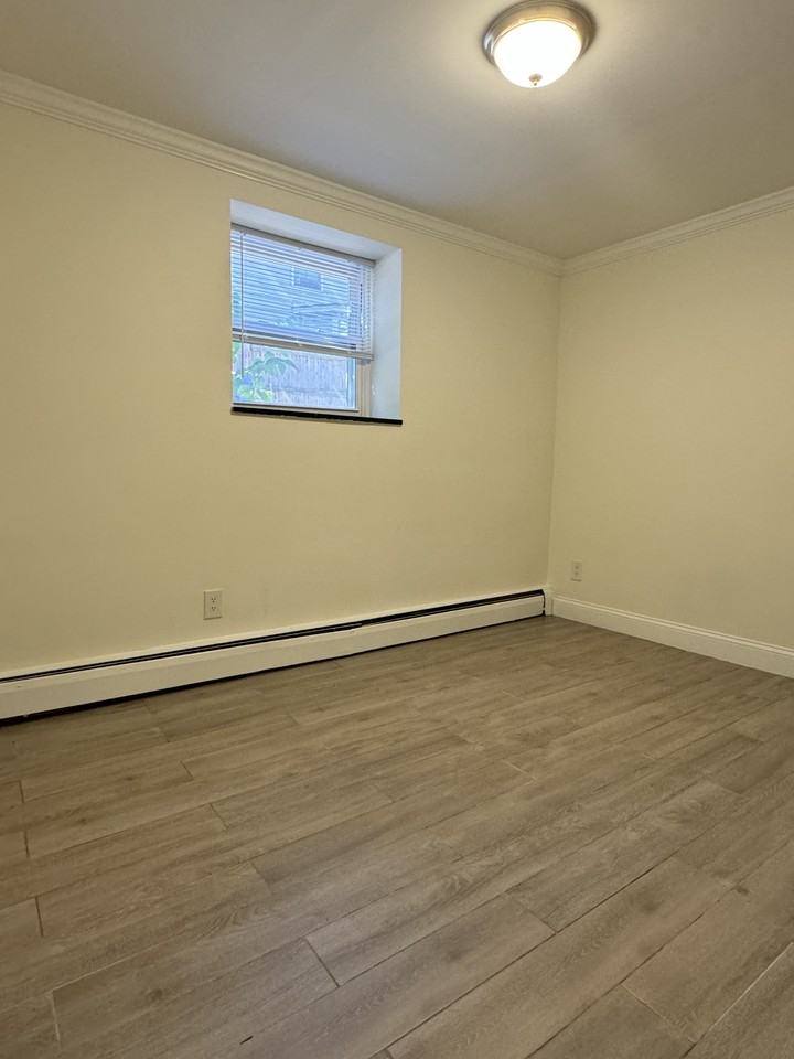 269 Harvard St #1 - Photo 6 of 10