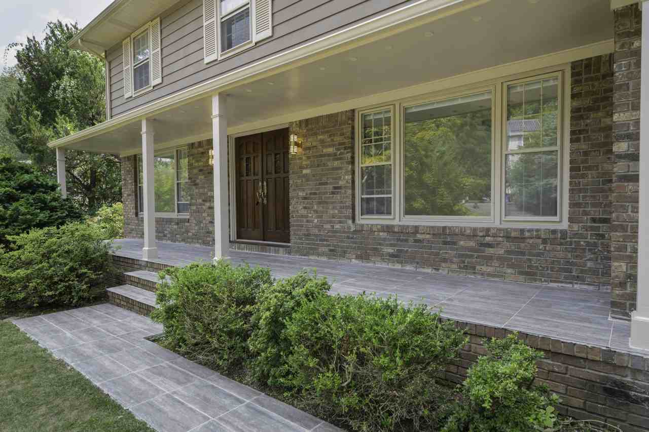 20 Whitewood Dr #NA - Photo 2 of 39