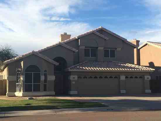 1216 N Renee Ave - Photo 2 of 24