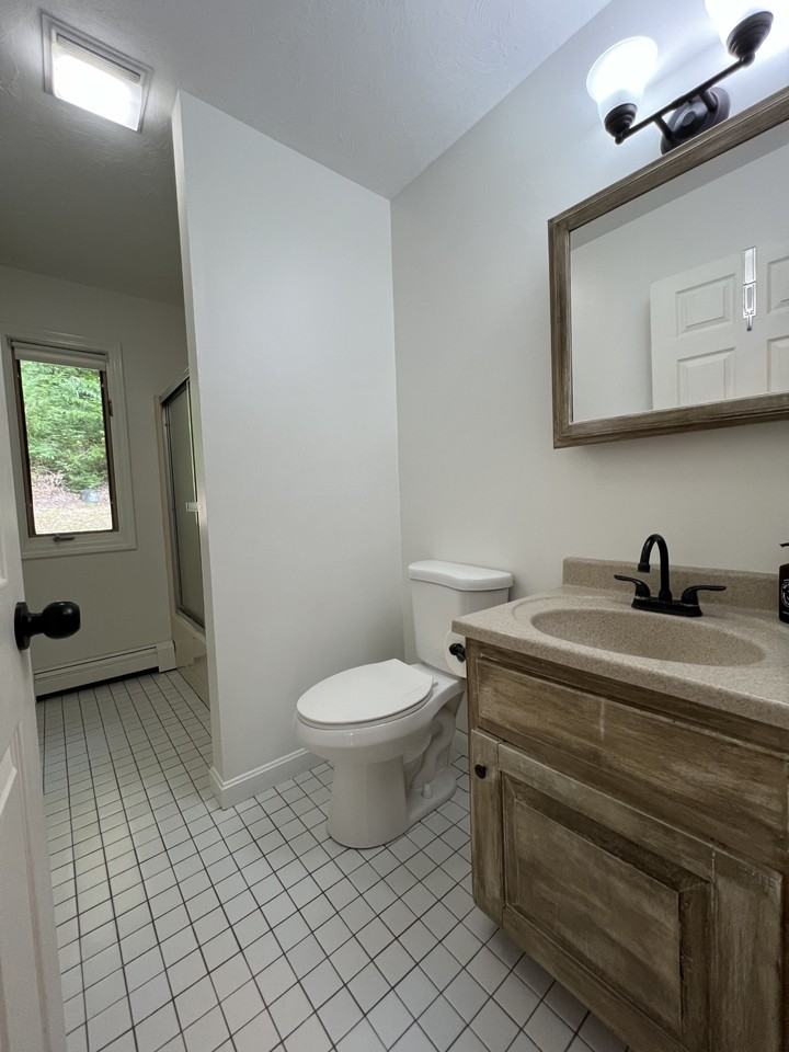 11 Birch Glen Dr - Photo 4 of 8