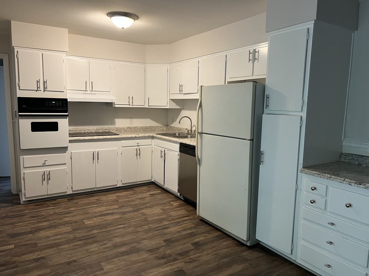 3406 Lenox Ct #NA - Photo 3 of 9