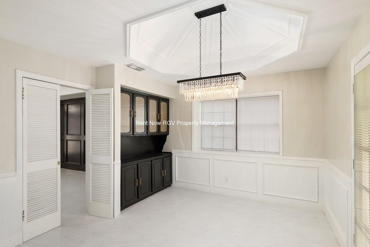 818 Diana Dr #NA - Photo 5 of 15