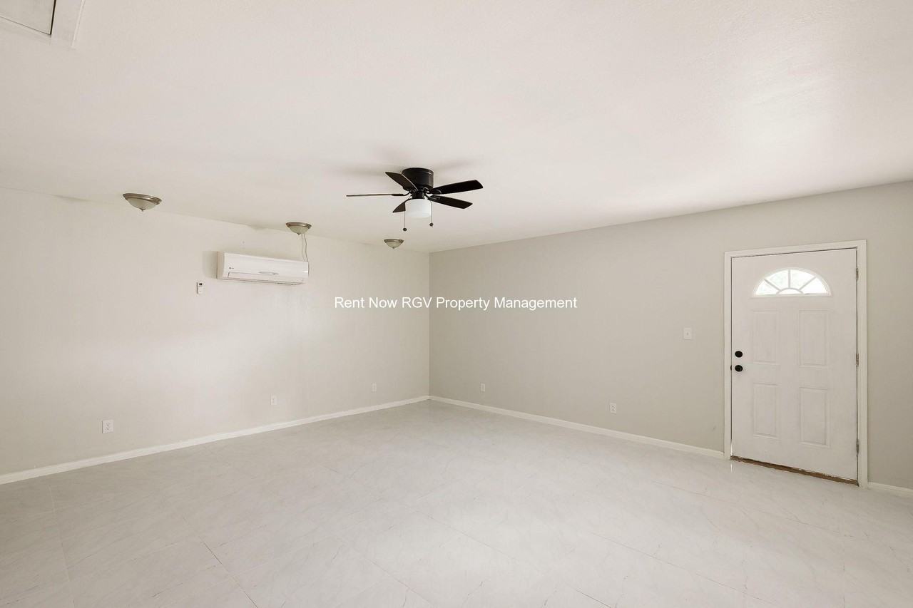 818 Diana Dr #NA - Photo 6 of 15