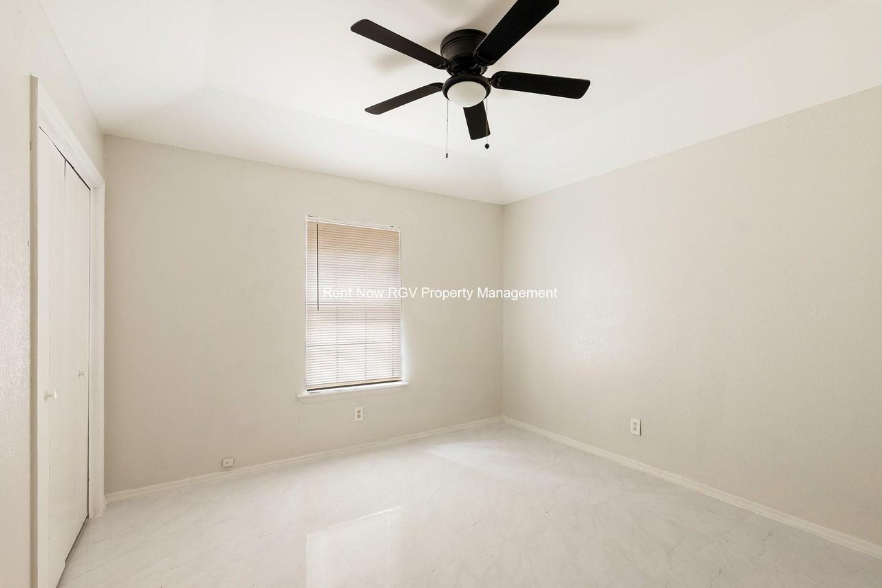 818 Diana Dr #NA - Photo 7 of 15