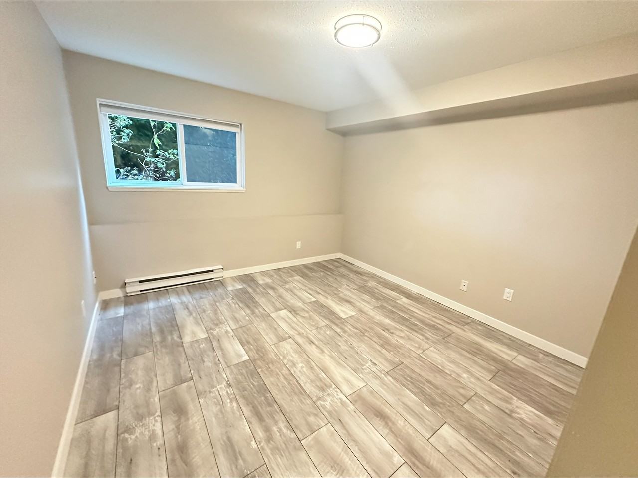 1355 Cumberland Rd #101 - Photo 3 of 19