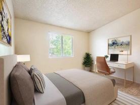 1201 E Ponderosa Pkwy - Photo 1 of 1