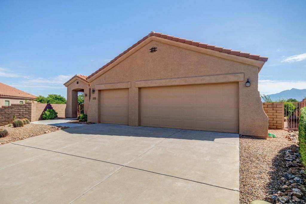 14059 E Fairway Bluff Ct - Photo 2 of 23