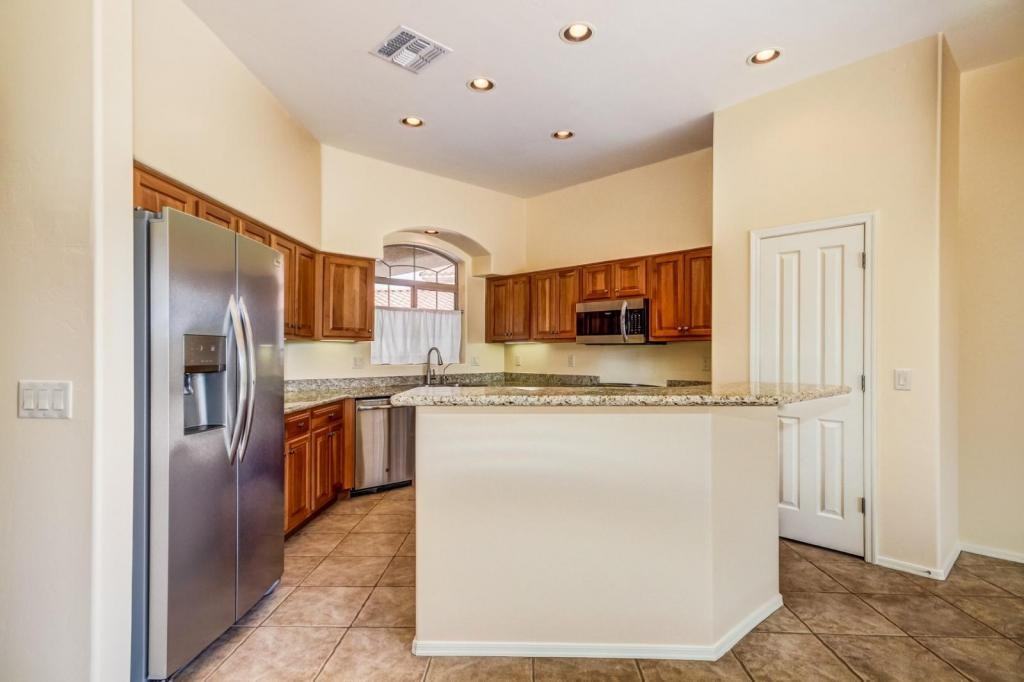 14059 E Fairway Bluff Ct - Photo 3 of 23