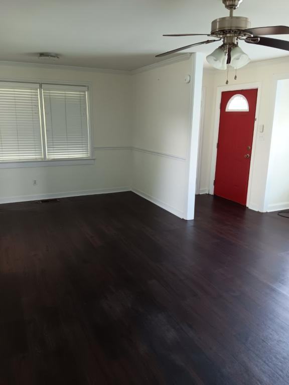 1602 Joyner Ave - Photo 3 of 6