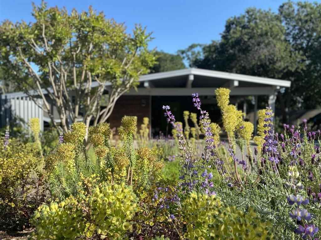 5 Grove Ct - Photo 2 of 25