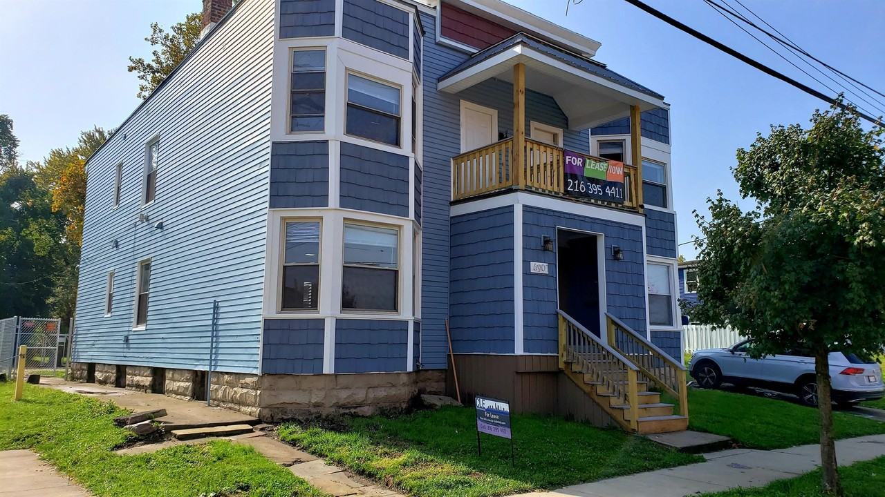 6901 Madison Ave #4 - Photo 5 of 24