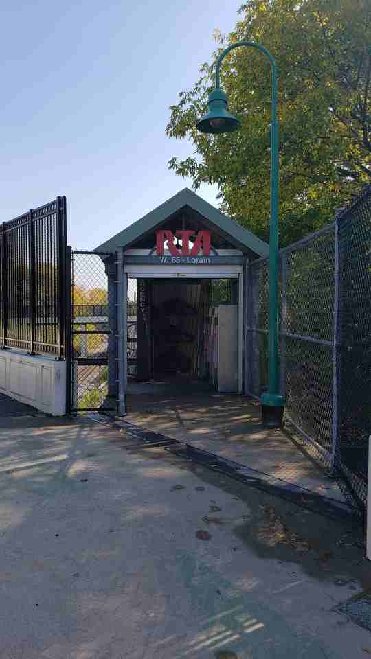 6901 Madison Ave #4 - Photo 4 of 24