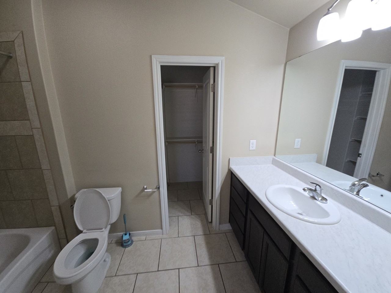 4400 Ivory Ln #A - Photo 6 of 18