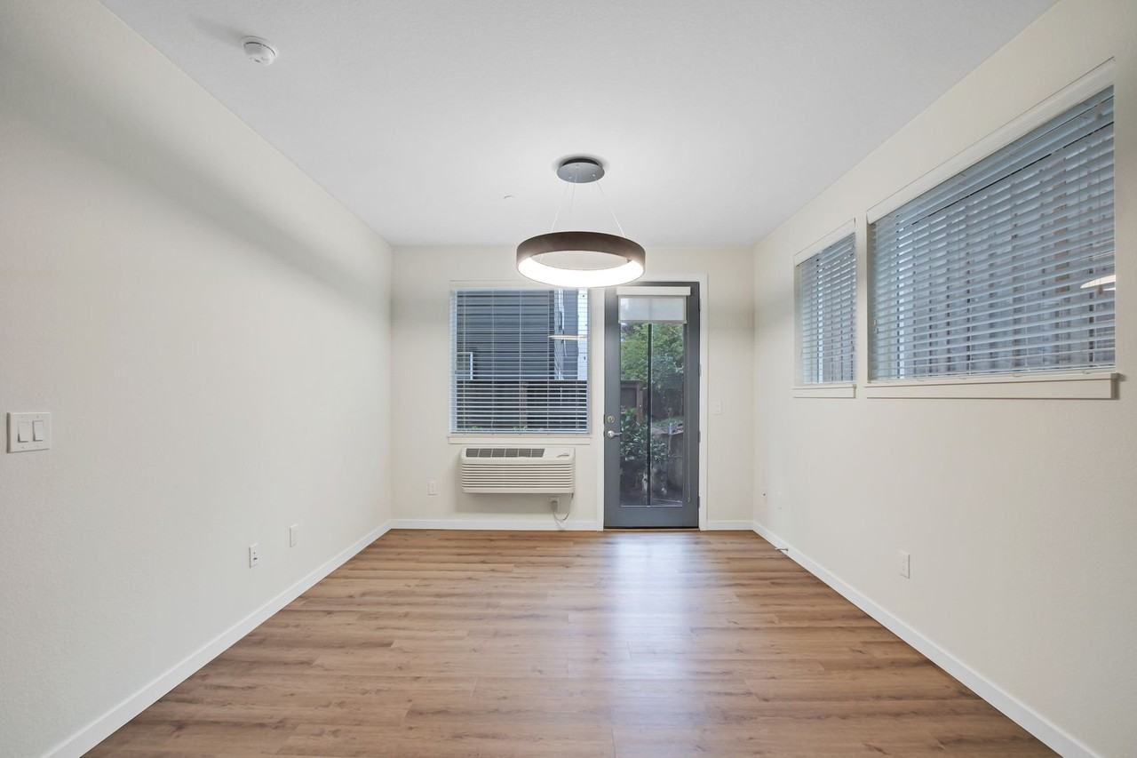 Ellie Jean Apartments - Photo 7 of 24