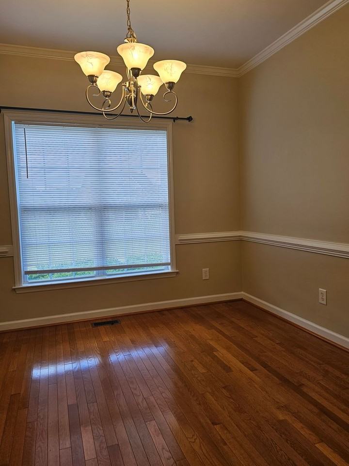 205 Stillwater Creek Dr - Photo 5 of 22