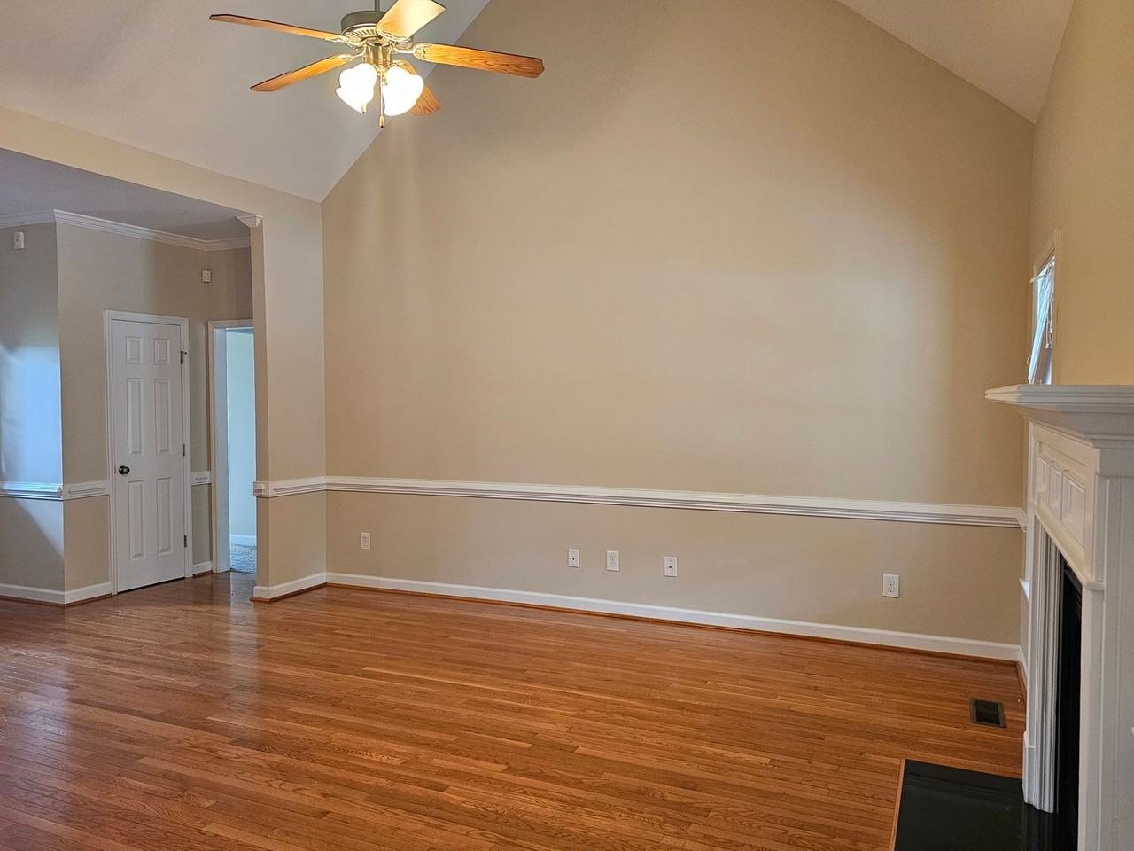205 Stillwater Creek Dr - Photo 7 of 22