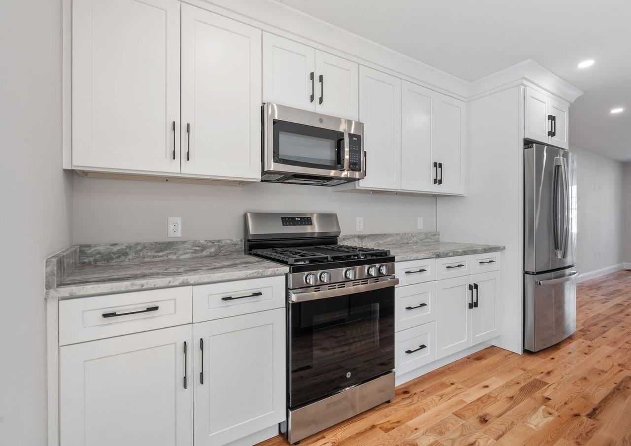 Yokens of Portsmouth - Photo 2 of 50