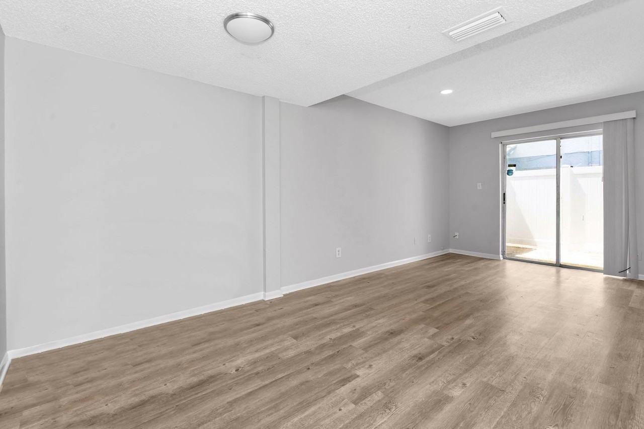 5112 E Temple Heights Rd - Photo 4 of 23