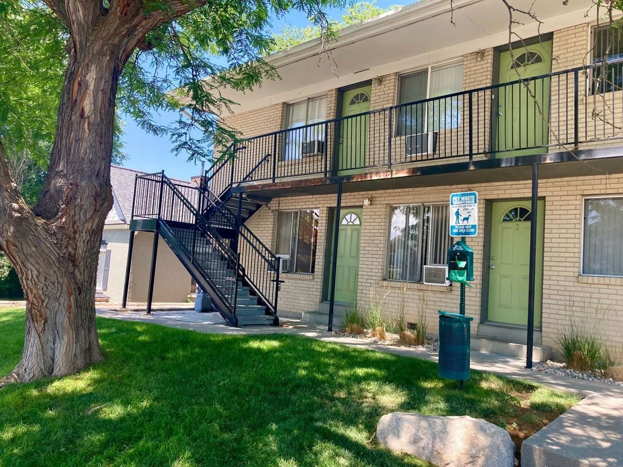 Ramona - Photo 2 of 14