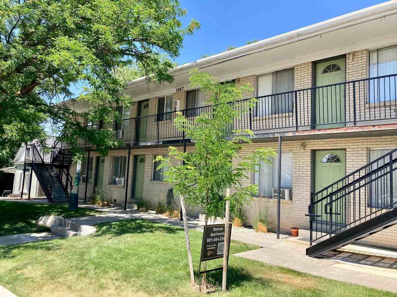 Ramona - Photo 3 of 14