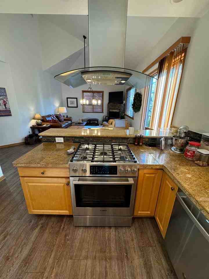 Vail - Photo 2 of 23