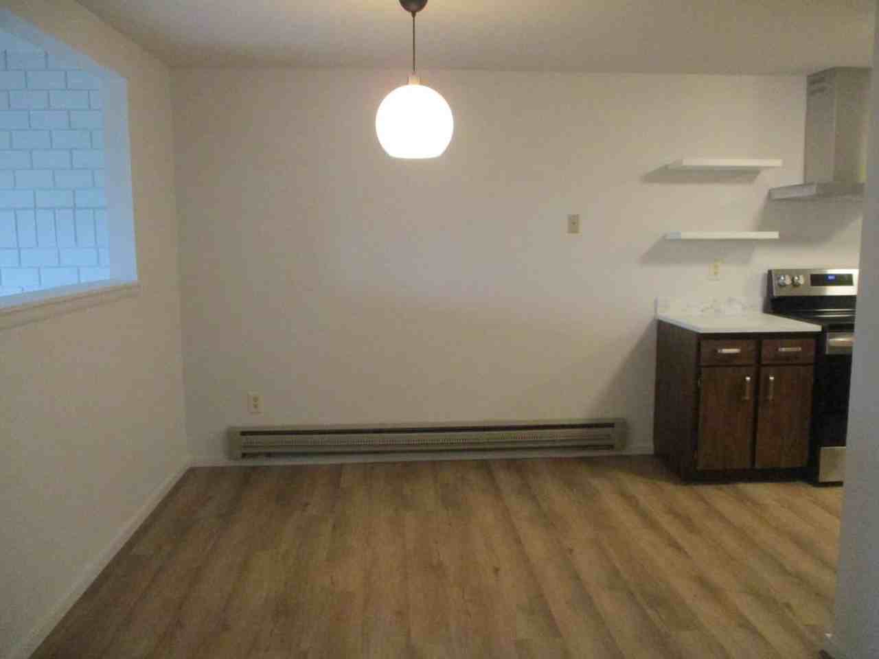 6409 Soundview Dr - Photo 3 of 22