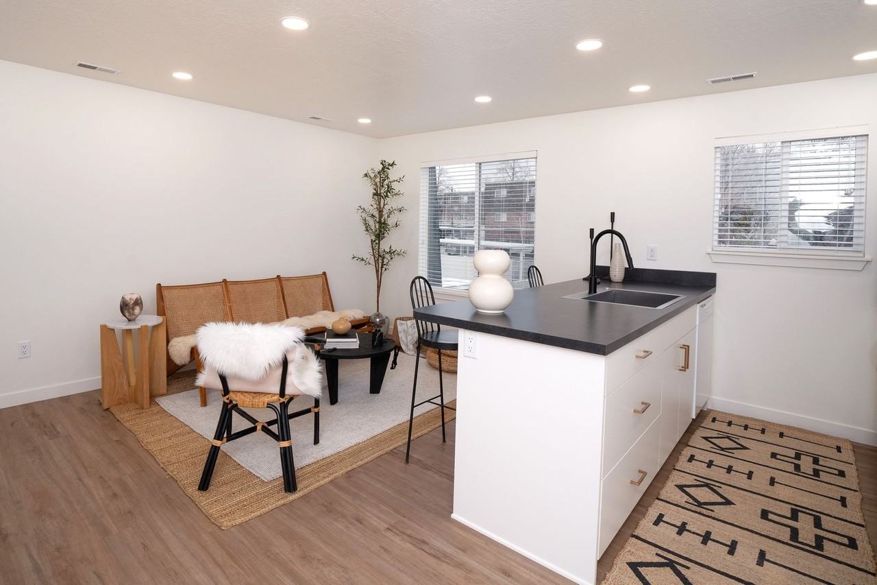 Tupelo Apartments - Photo 6 of 19