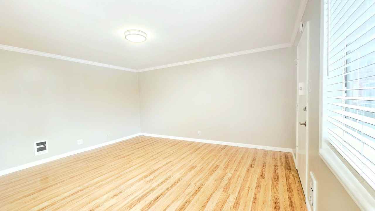 140 Montecito Apartments - Photo 4 of 38