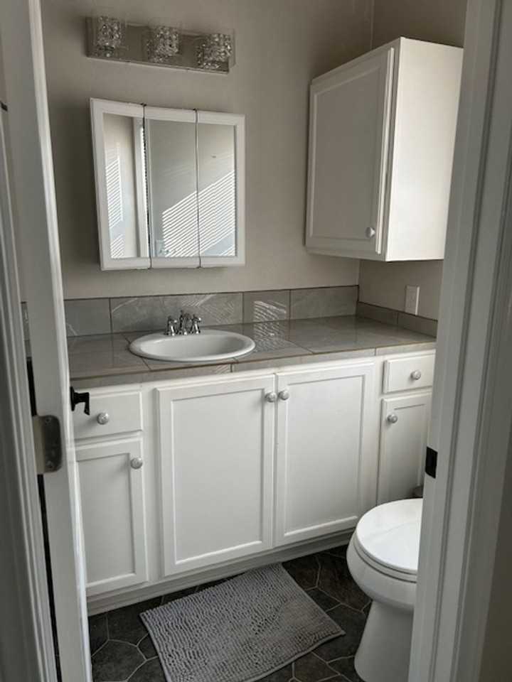 2018 10th Ave N - Photo 6 of 12