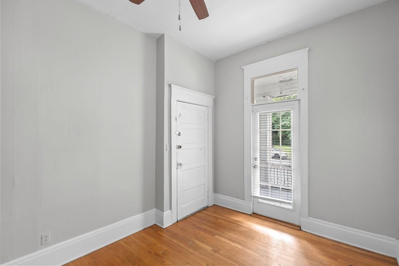 Kisor Flats - Photo 5 of 18