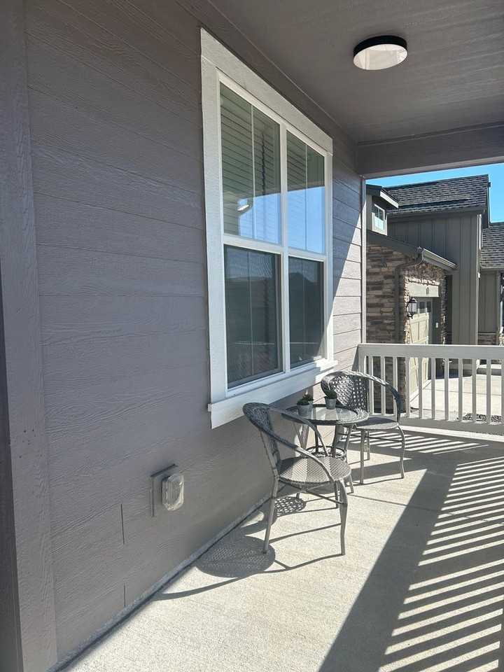 8099 Mount Kataka St - Photo 4 of 44