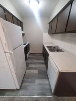 7875 W Oklahoma Ave - Photo 1 of 1