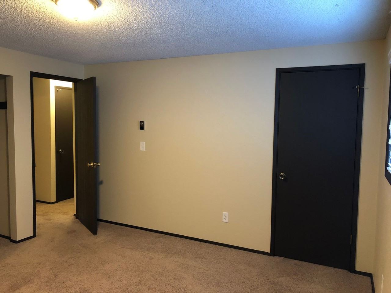 1050 Harrier Circle - Photo 2 of 12