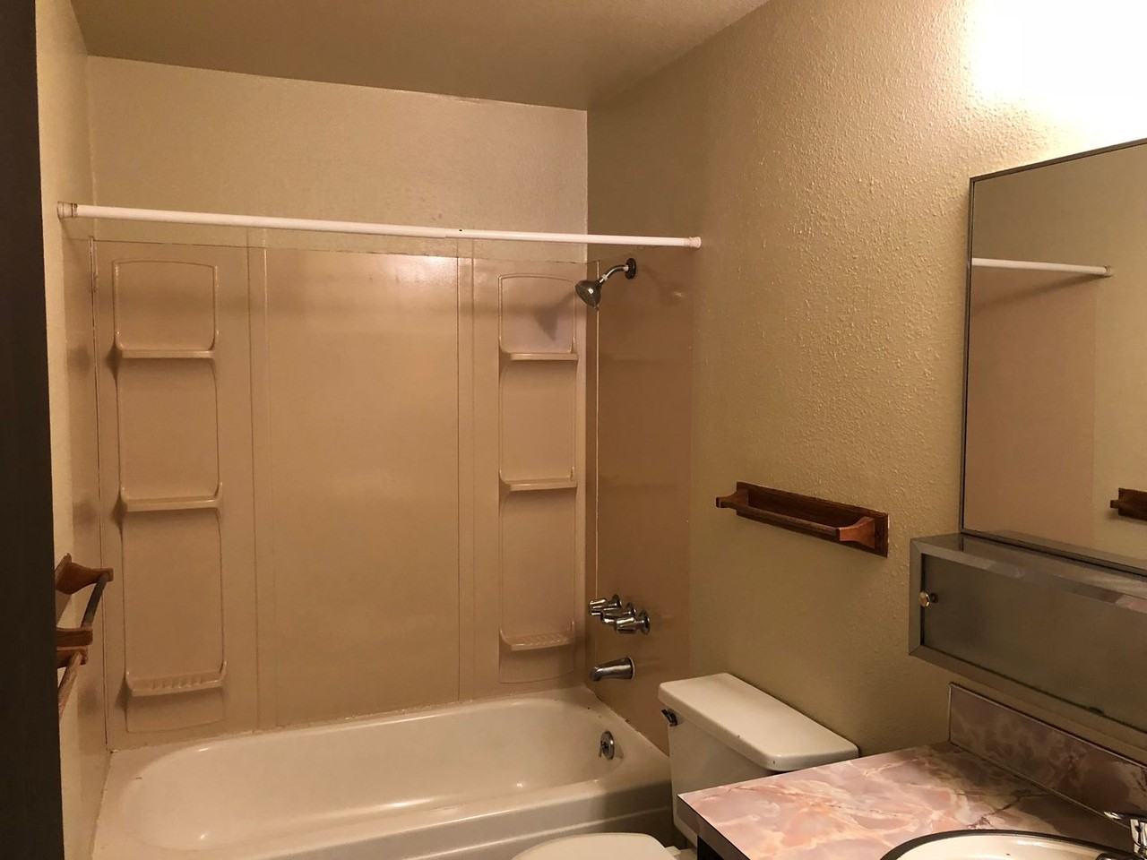 1050 Harrier Circle - Photo 3 of 12