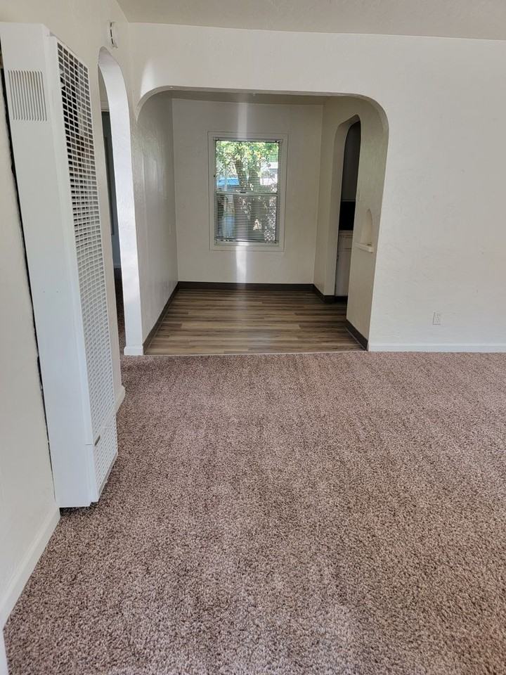 0063 - Photo 2 of 13