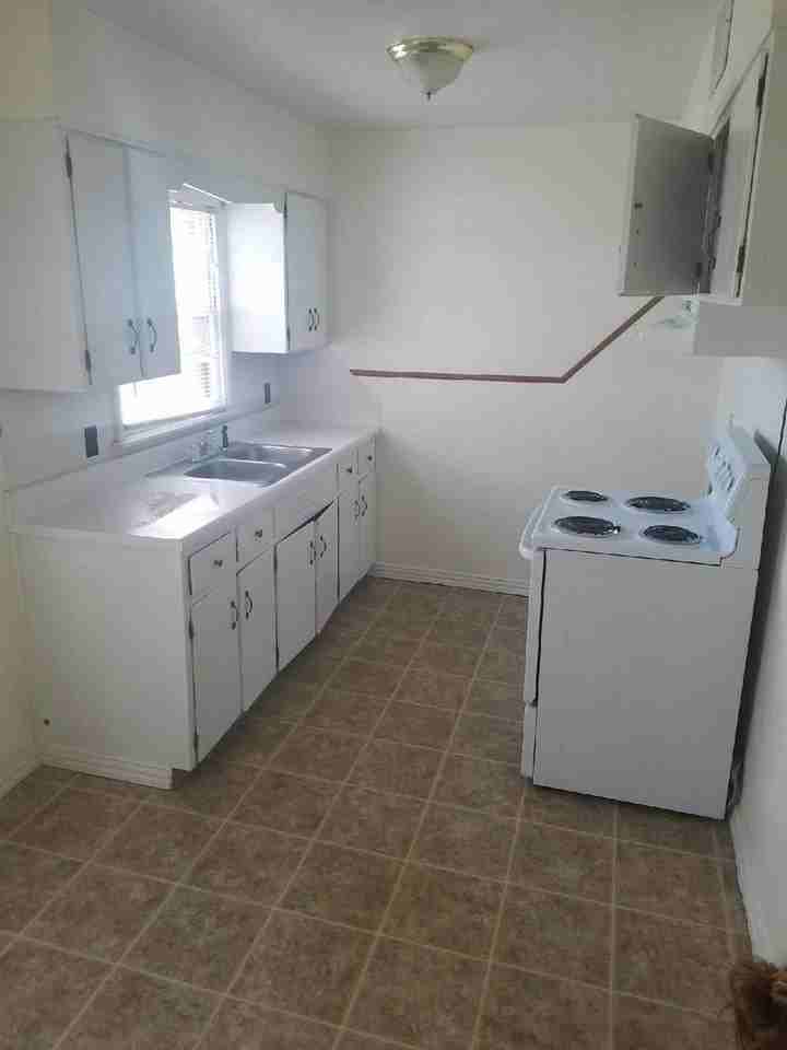 806 Minneola Rd - Photo 2 of 4
