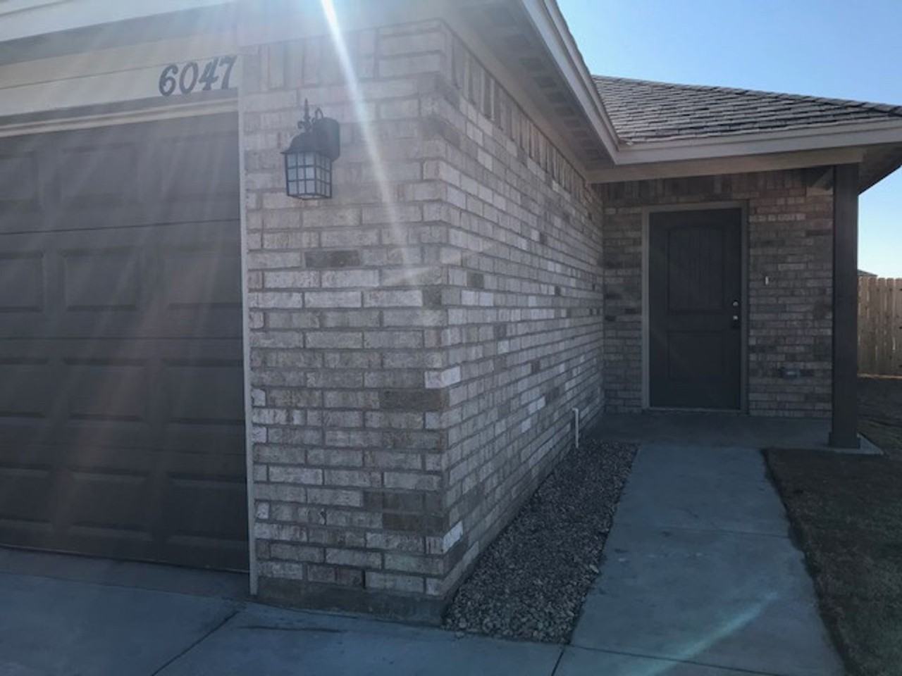 6047 Jennings Dr - Photo 2 of 17
