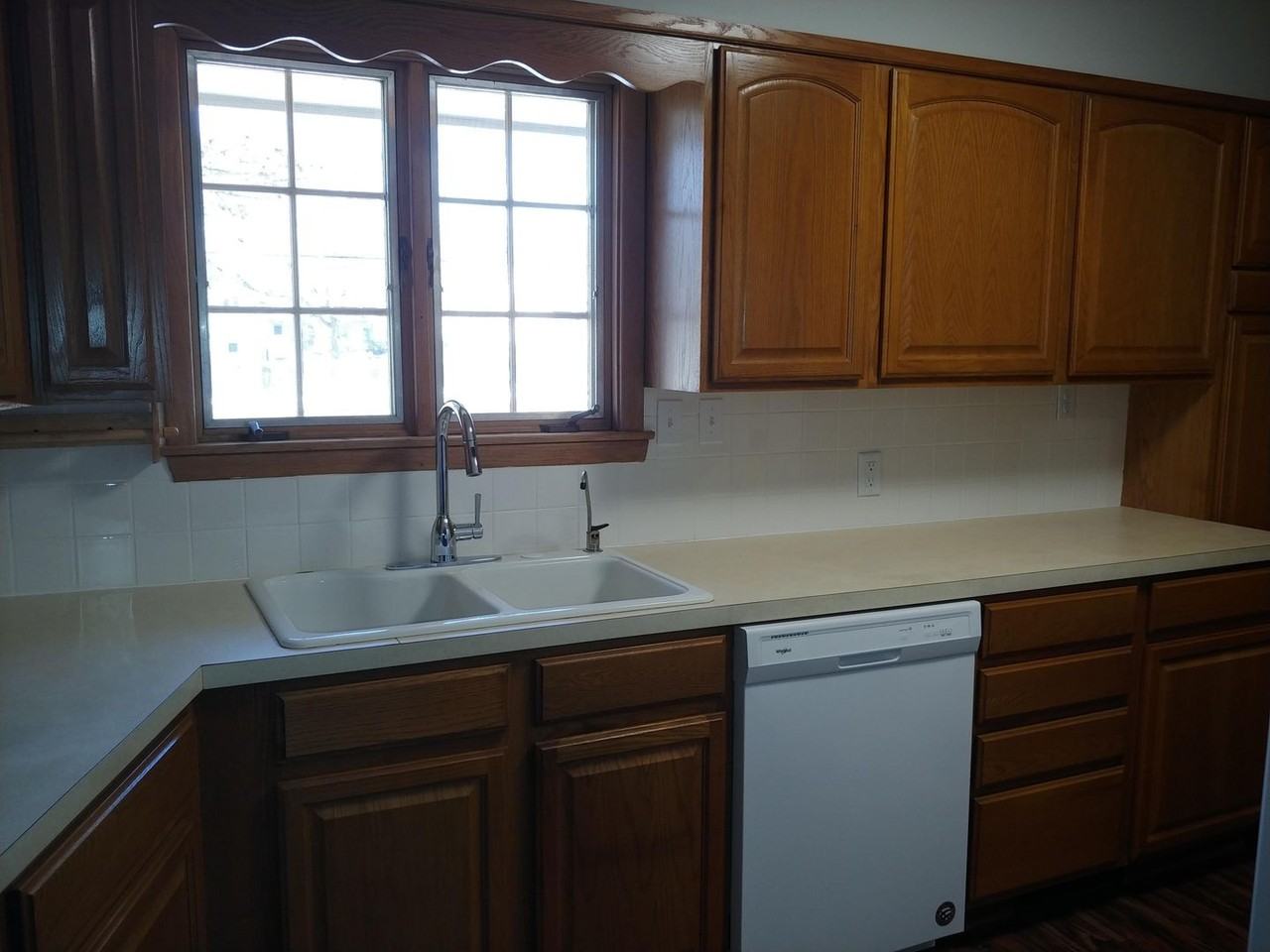 3109 N Monroe St - Photo 5 of 12