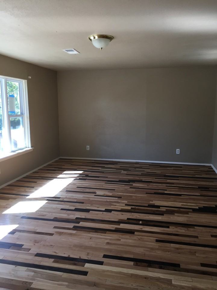 1005 S N St - Photo 2 of 10