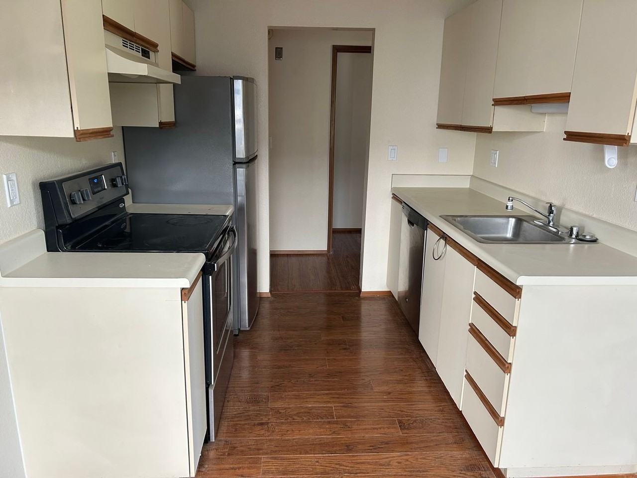 707 N 130th St Apt B301 - Photo 4 of 14