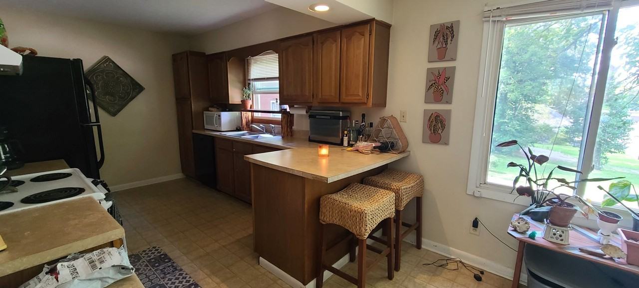 505 W 16th St #505 - Photo 7 of 24