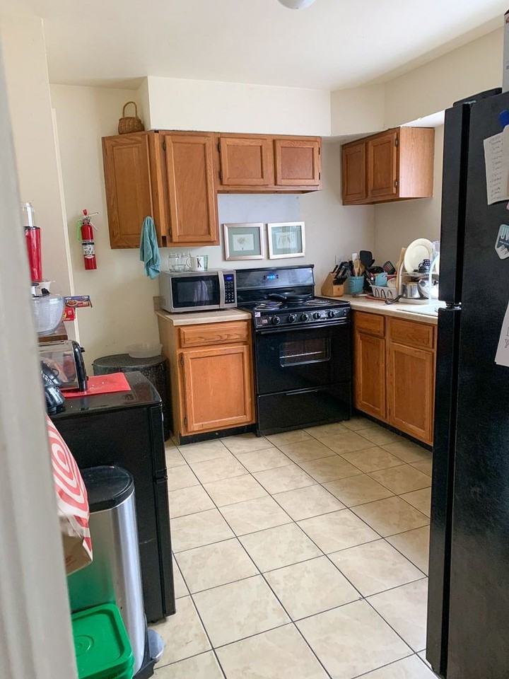 27 East Ter - Photo 4 of 9