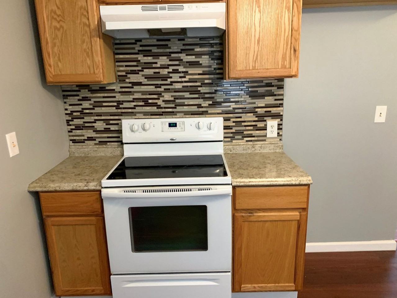 6404 Retton Rd - Photo 3 of 6